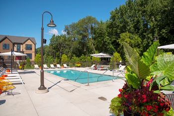 Mini swimming pool and relaxing area